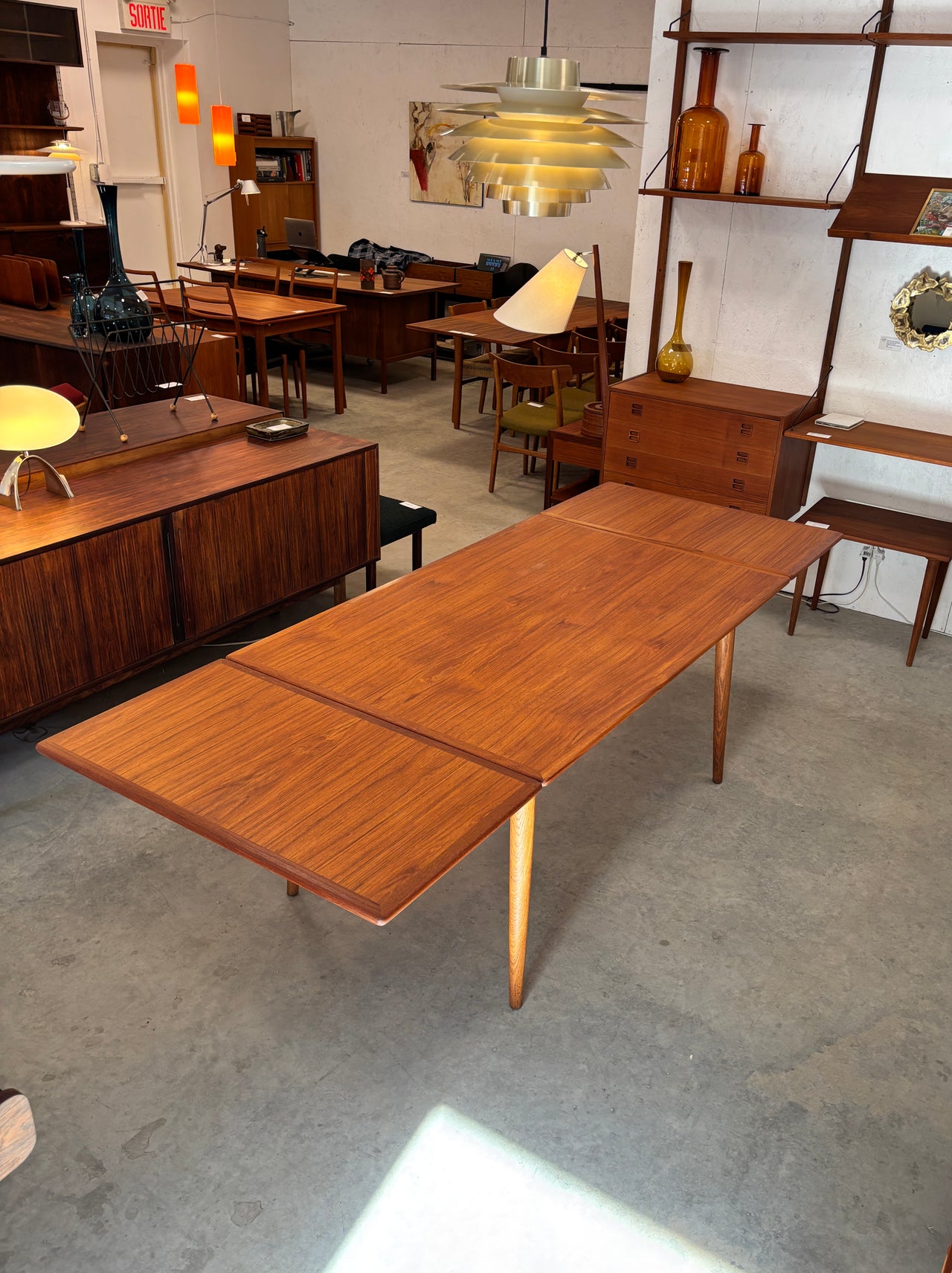 Table à diner en teck et chêne modèle AT-312 par Hans J. Wegner pour Andreas Tuck, Danemark circa 50