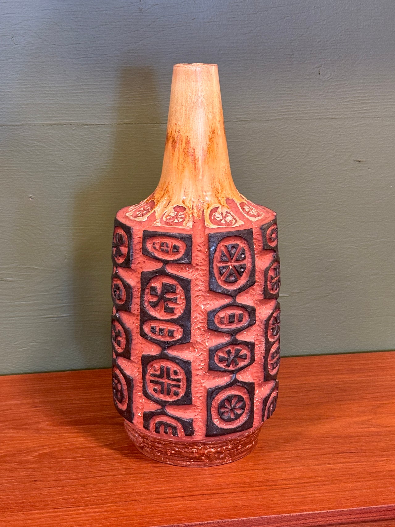 Vase en poterie Lava par Jiri Georges Lauda pour Norwood Pannier, Montréal circa 60