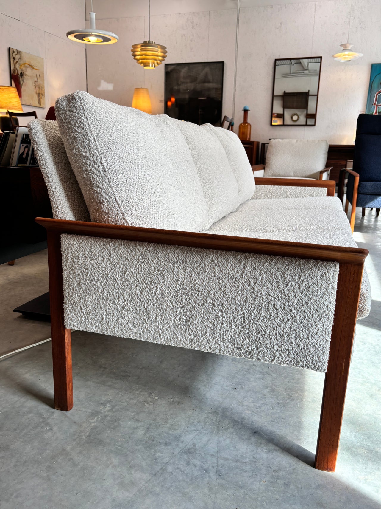 Sofa en teck par Hans Olsen pour C/S Mobler, Danemark circa 60