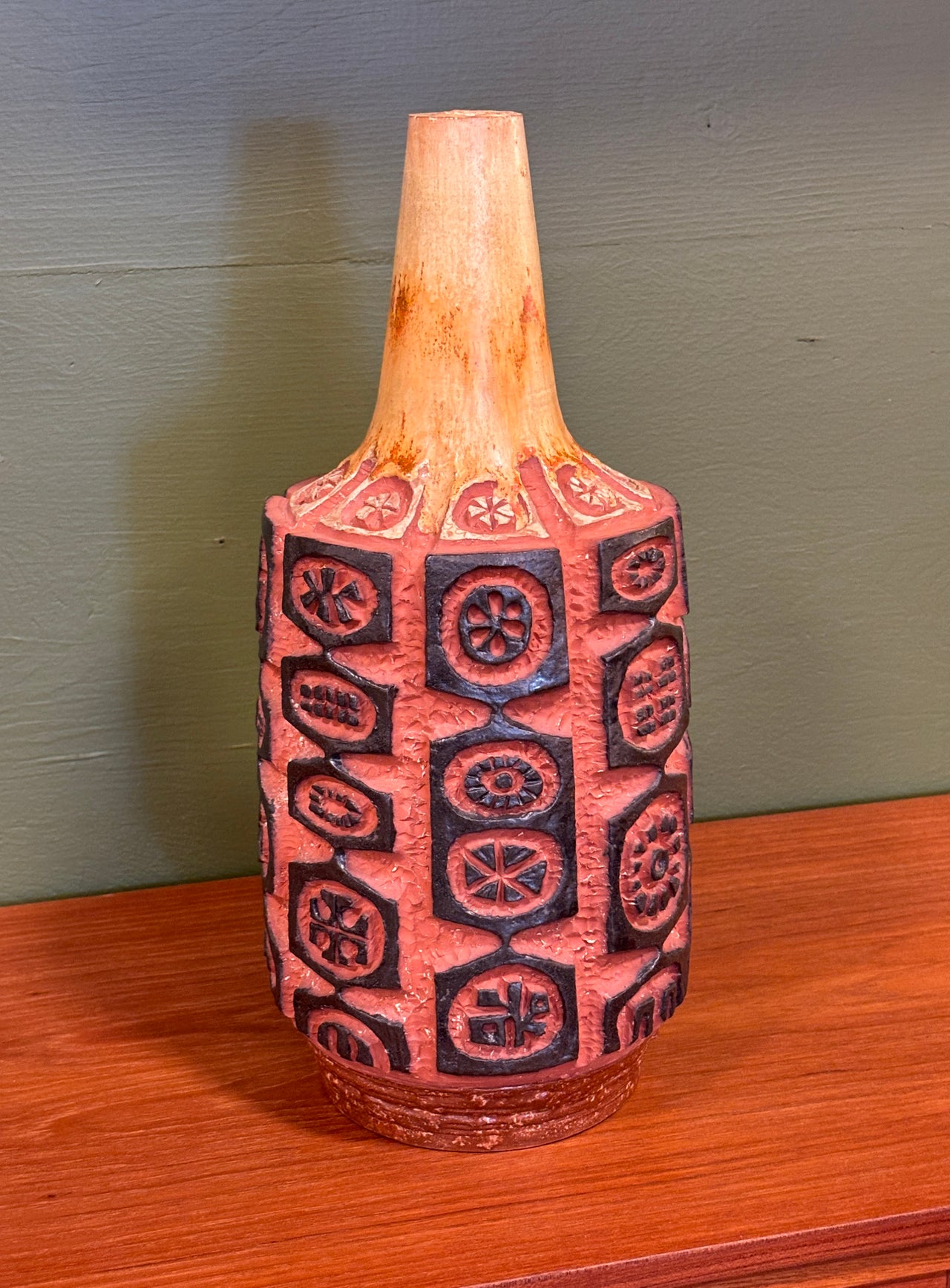 Vase en poterie Lava par Jiri Georges Lauda pour Norwood Pannier, Montréal circa 60