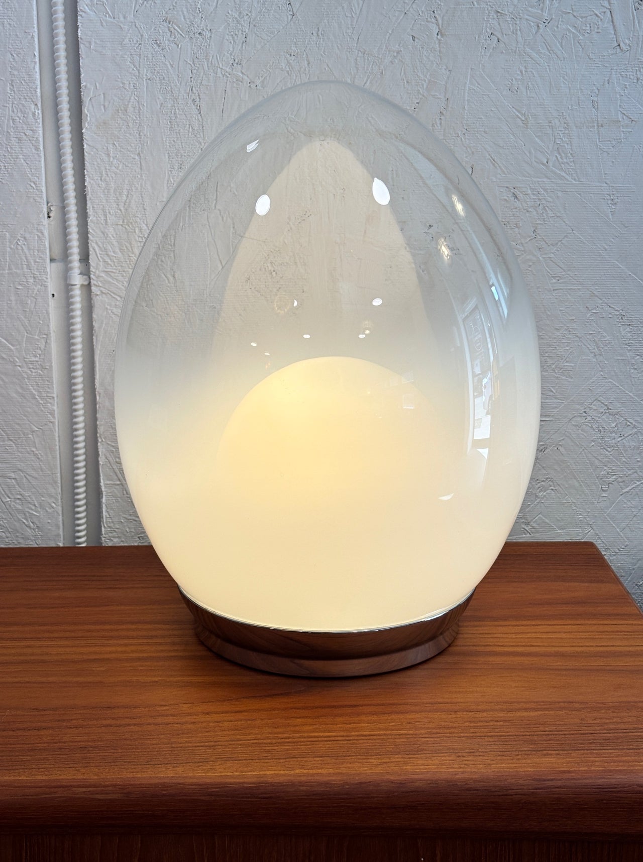 Lampe de table oeuf par Giorgio Reggiori pour Goffredo Reggiani, Italie circa 60