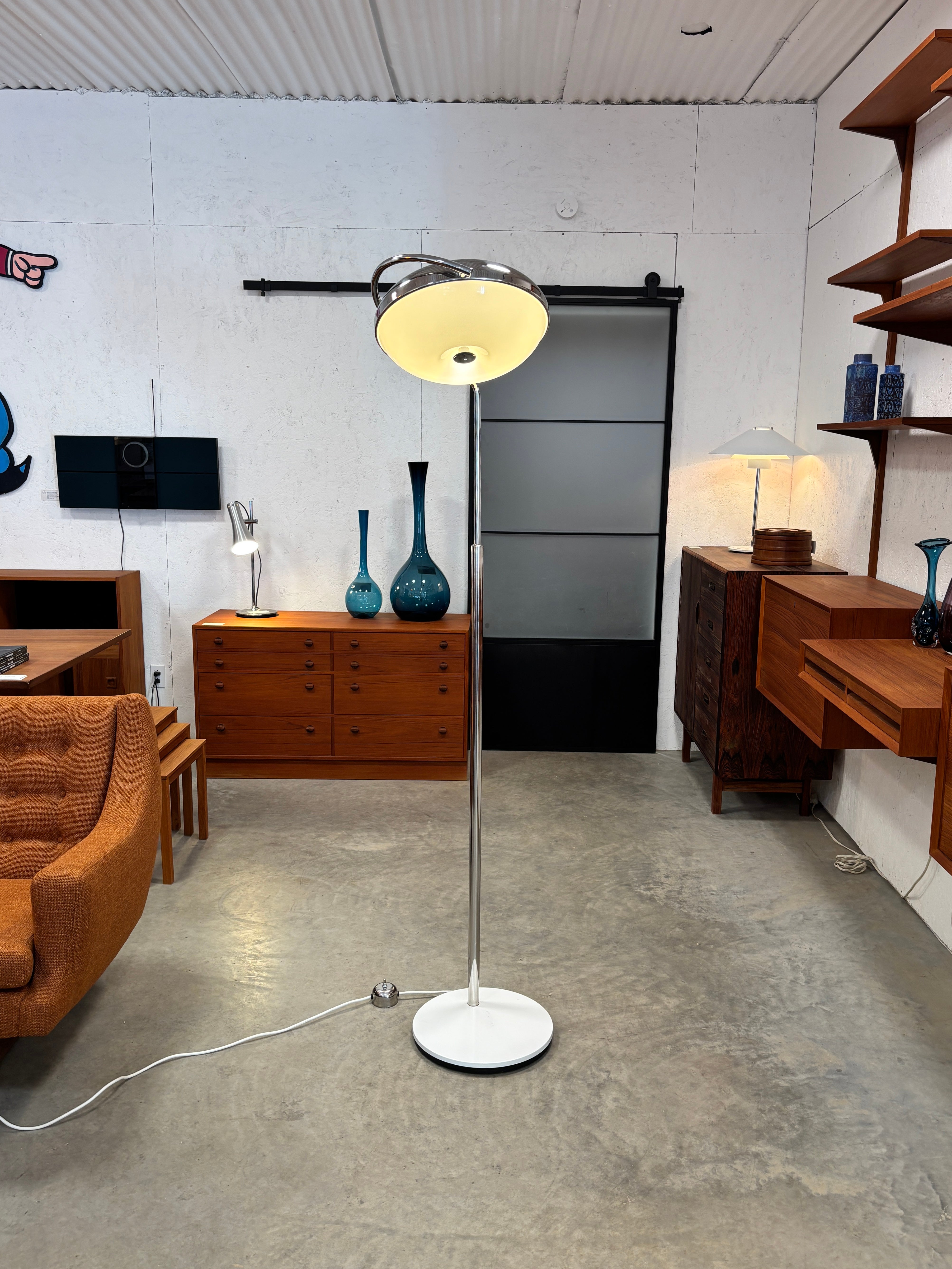 Exceptionnel lampe de sol par Goffredo Reggiani pour Reggiani, Italie circa 70
