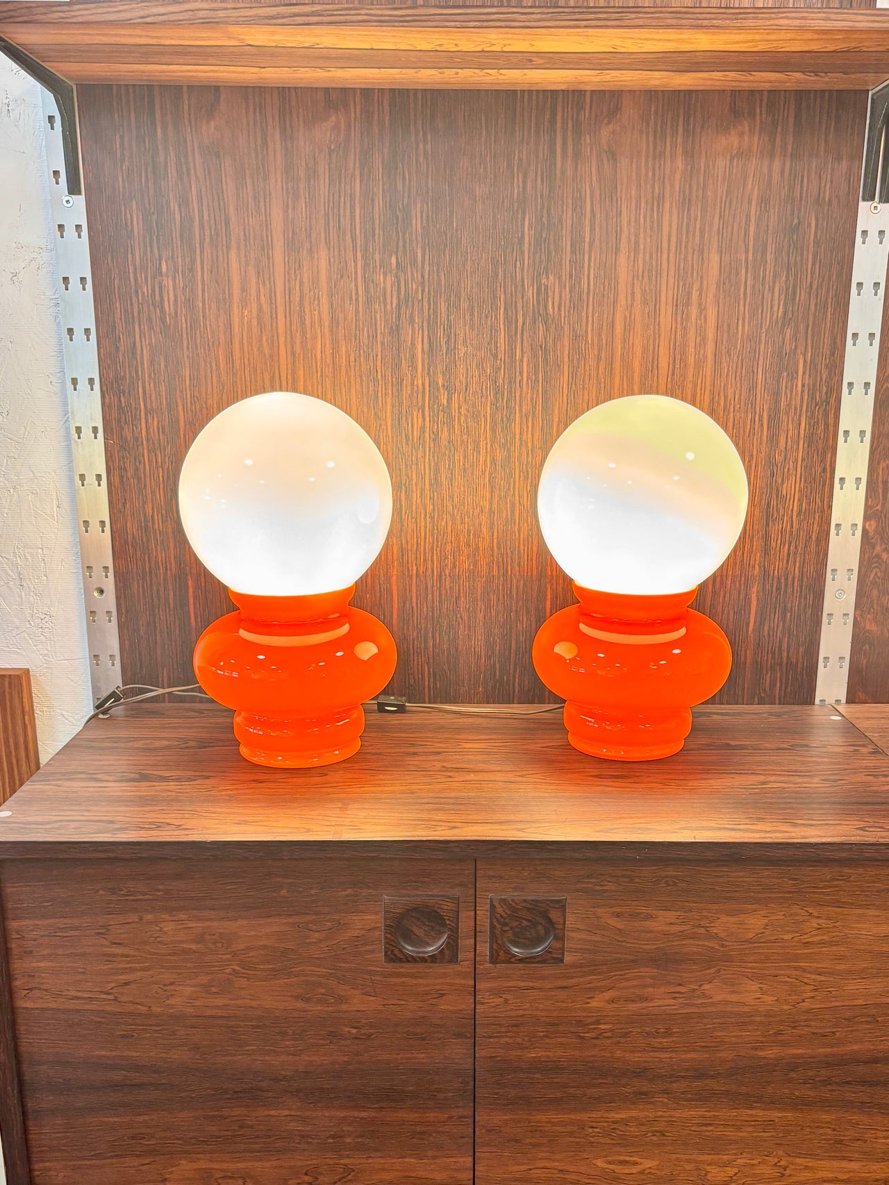 Paire de lampes space age en verre, circa 70