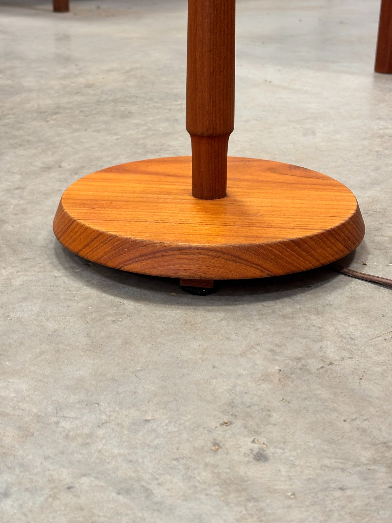 Lampe de sol scandinave moderne en teck, circa 60 (2)