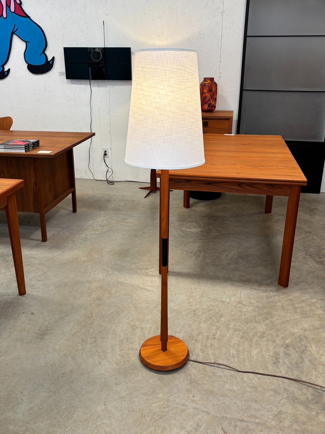 Lampe de sol scandinave moderne en teck, circa 60 (2)