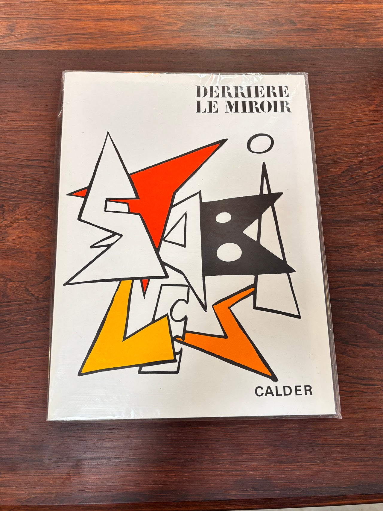 Derrière Le Miroir sur Alexander Calder #141 édition de novembre 1963