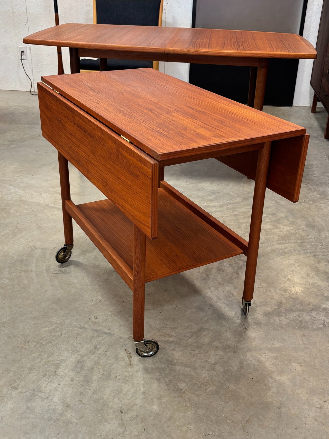 Desserte scandinave en teck, Danemark circa 60