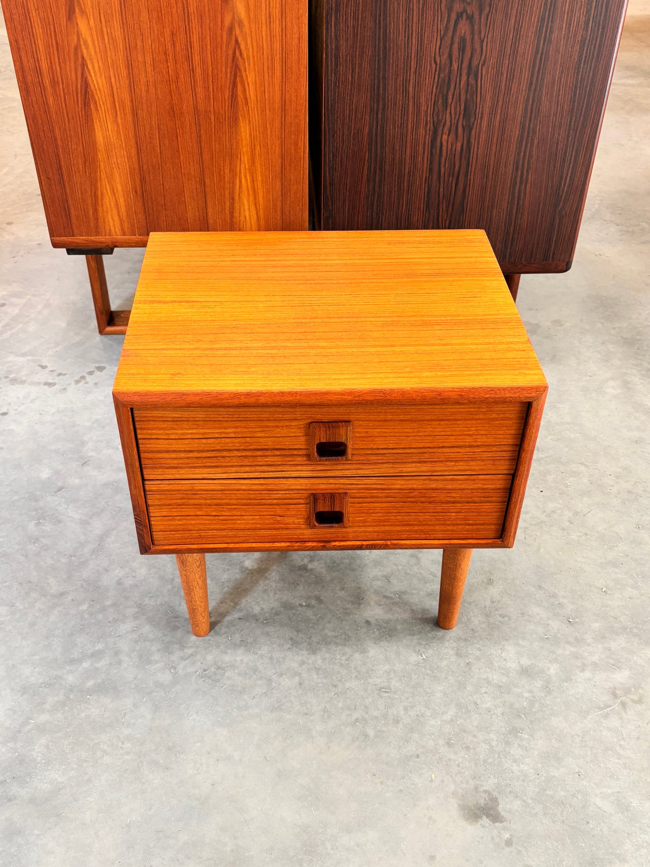 Chevet mid century en teck par Mobican, Canada circa 70