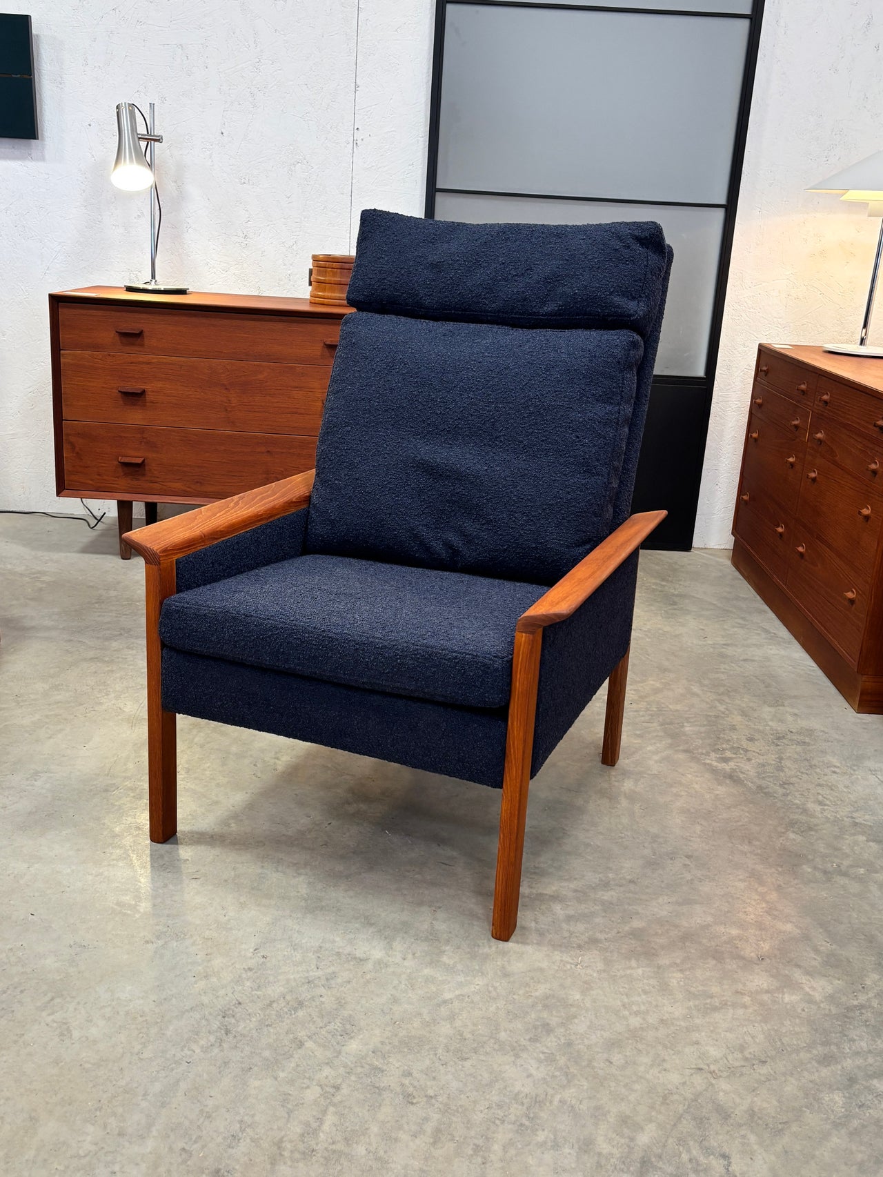 Fauteuil haut en teck par Hans Olsen pour C/S Mobler, Danemark circa 60