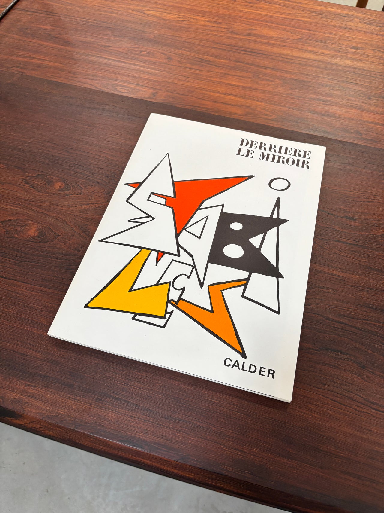 Derrière Le Miroir sur Alexander Calder #141 édition de novembre 1963