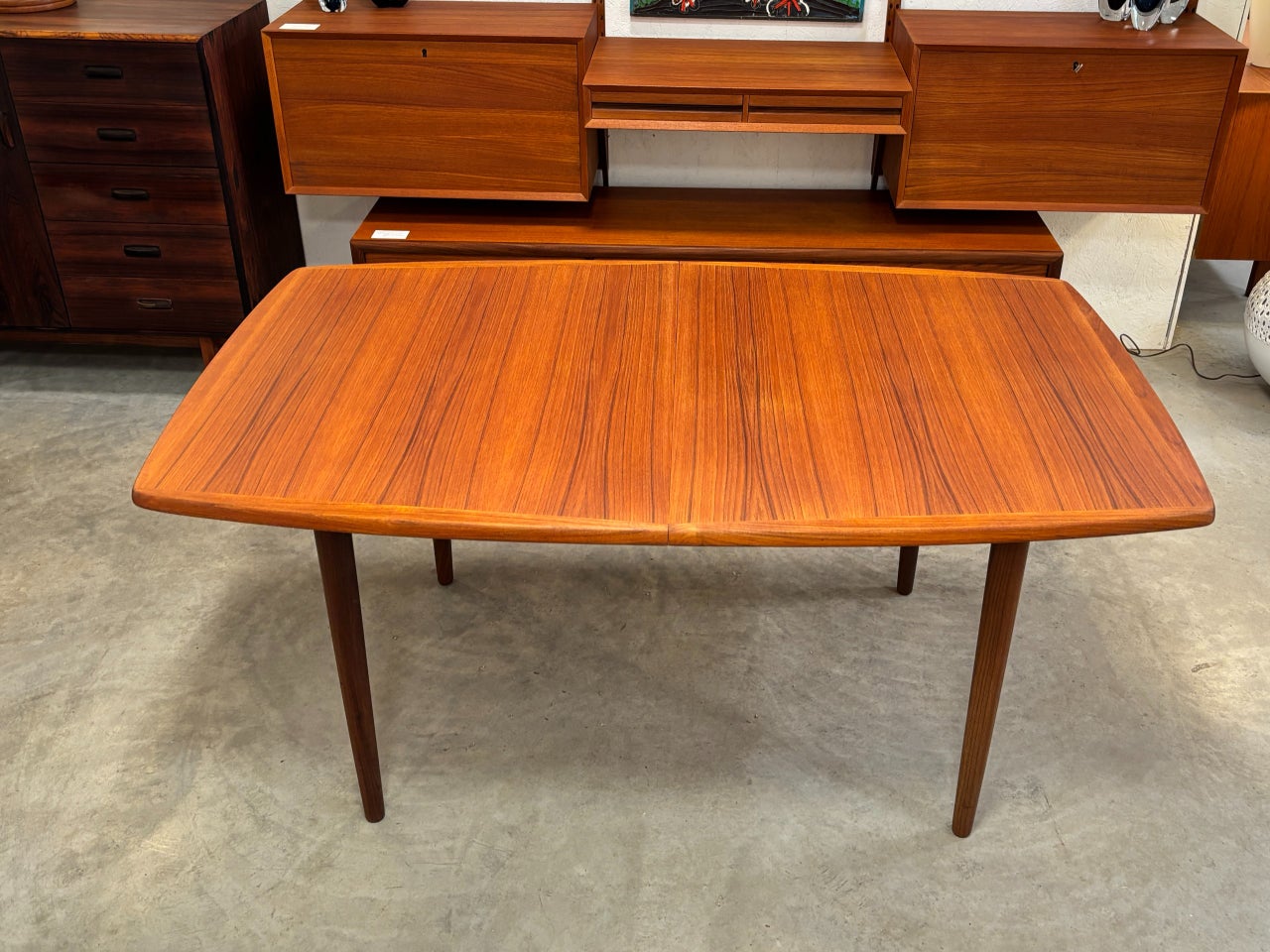 Table à diner en teck par Rastad & Relling pour Gustav Bahus, Norvège circa 60